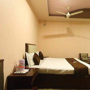 Hotel The Orchid Inns